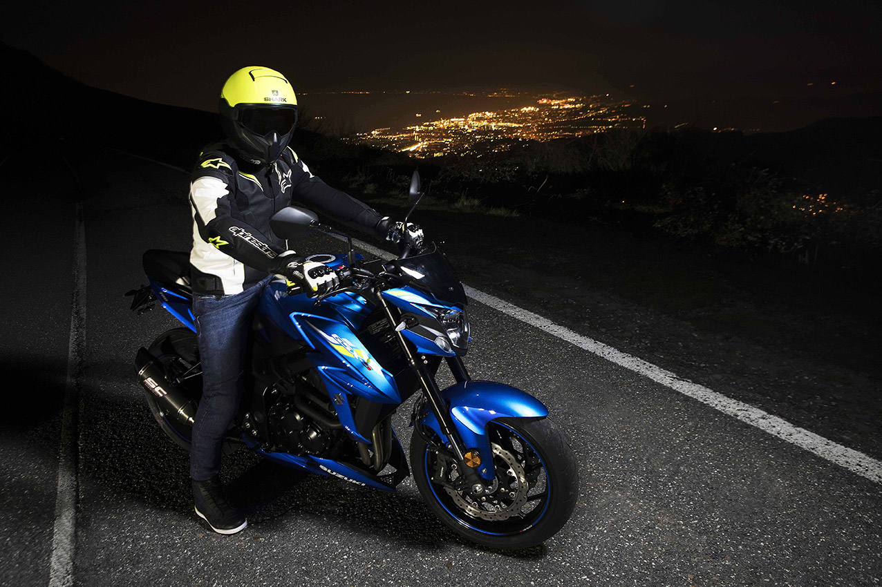 fotografia automotive, moto, motorbike, Suzuki GSX S 750 Yugen Carbon